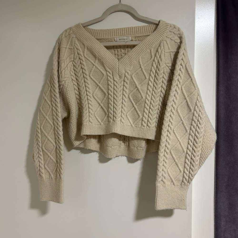 Knit sweater